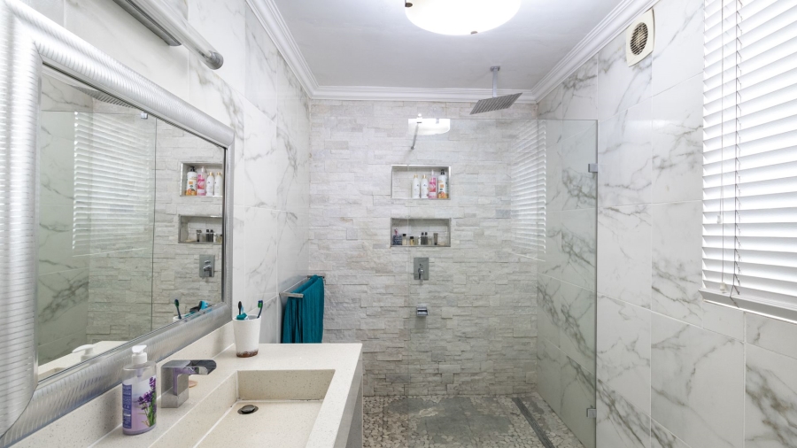 3 Bedroom Property for Sale in Woodstock Western Cape